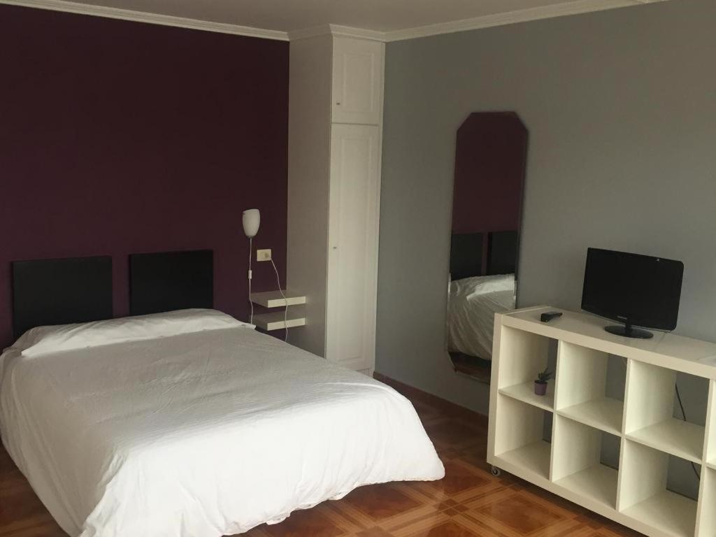 Hotel Corcubion Playa De Quenxe Rum bild